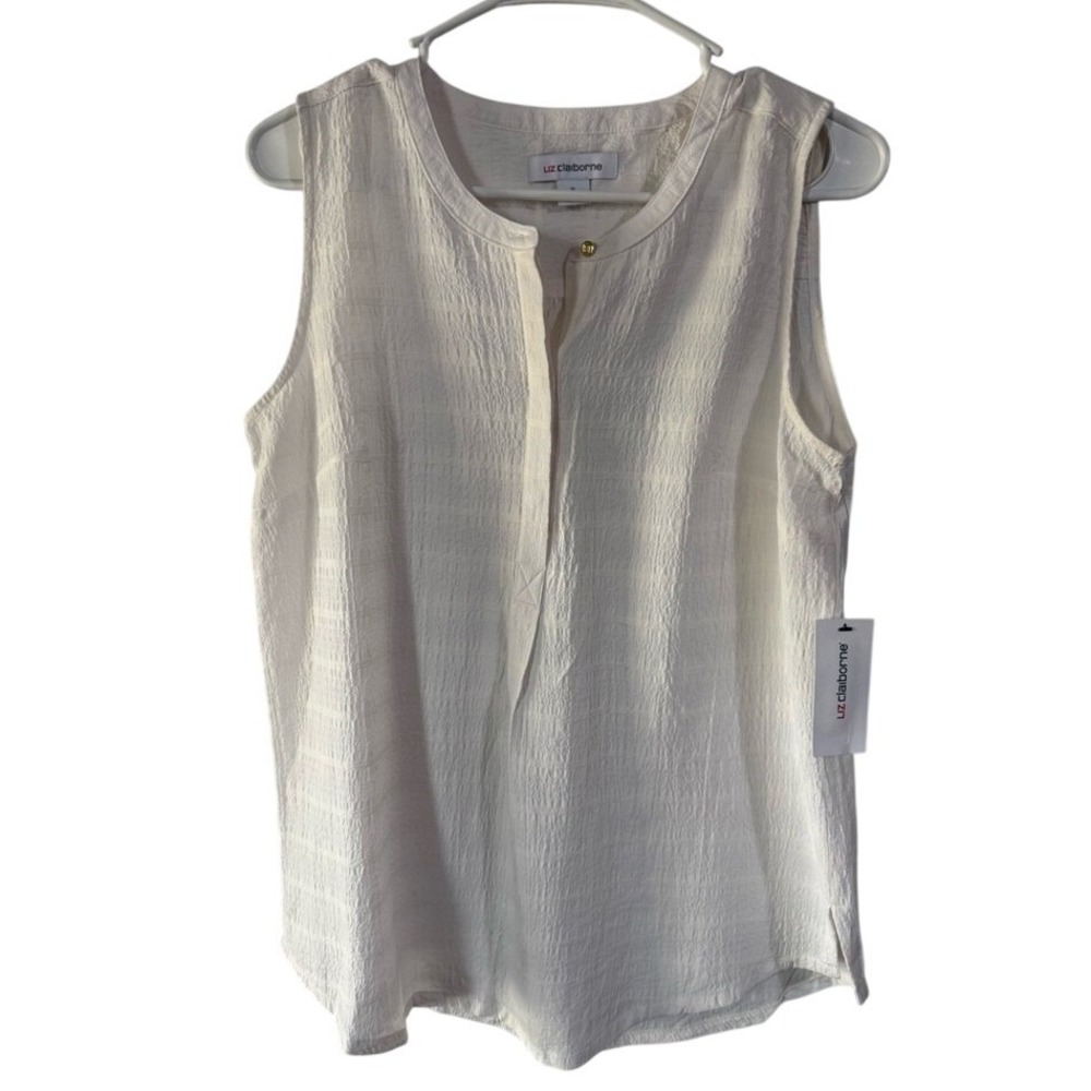 Liz‎ Claiborne White Sleeveless Textured Blouse Split Neck Gold Button Small NEW